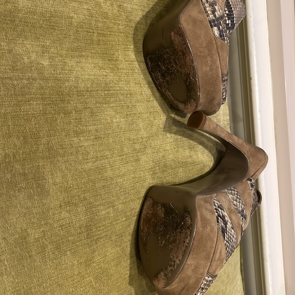 YSL Stiletto Heels with Platforms - Picture 5 of 7